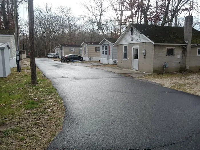 Fairton Oaks Mobile Home Community Picture 4