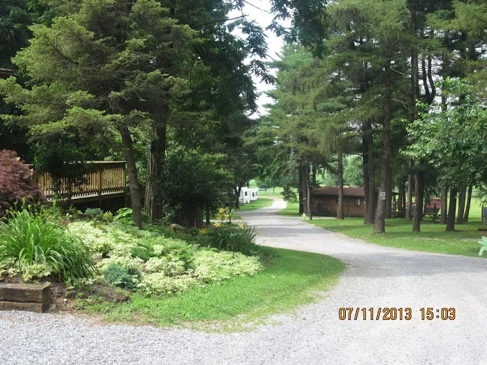 Roamers Retreat Campground Picture 1