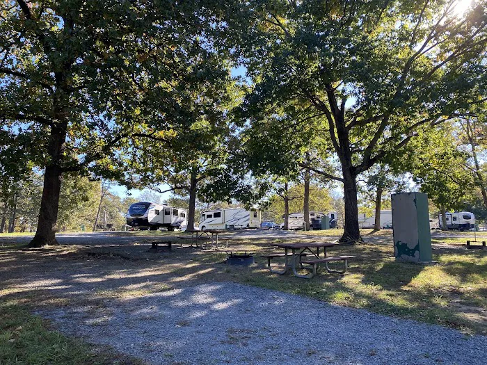 Lake Fairfax Park Campground Picture 2