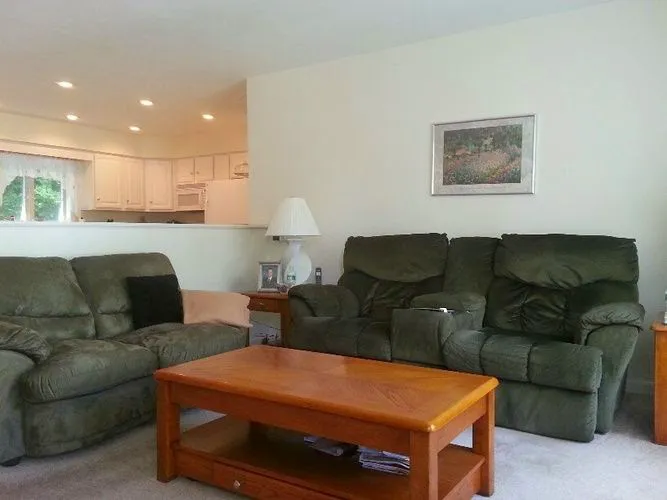 Laurel Heights Picture 5