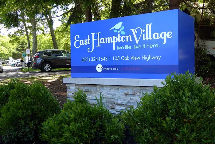 East Hampton Village Manufactured Home Community Picture 4