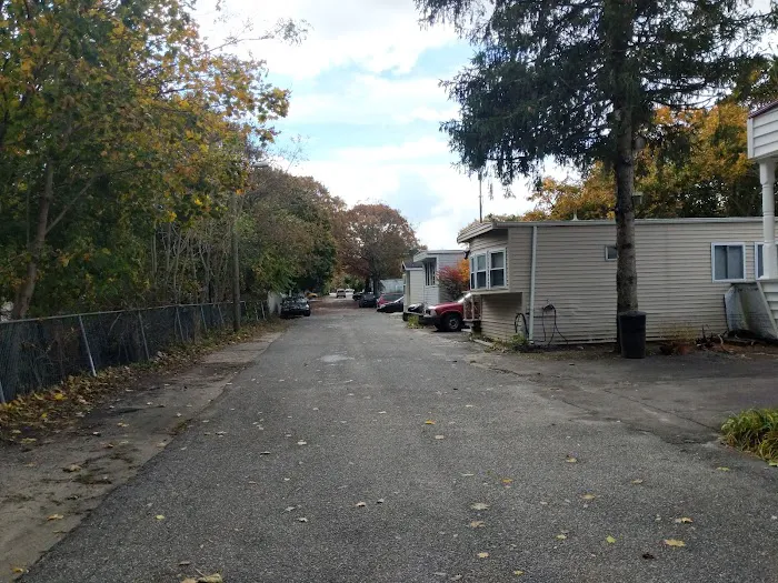 Peconicview Mobile Home Park Picture 2