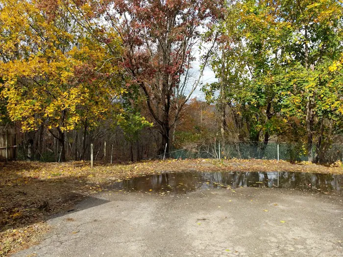 Peconicview Mobile Home Park Picture 5