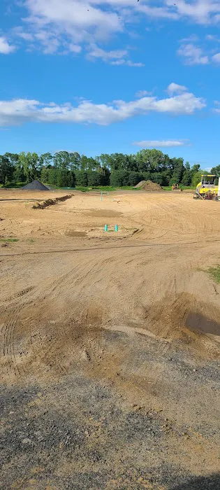 Hudson Meadows Picture 4