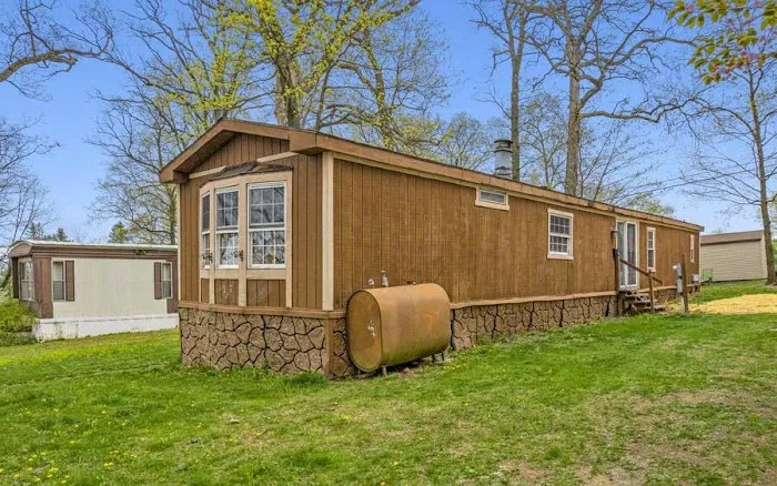 Fairview Mobile Home Park Picture 2