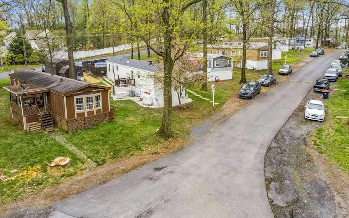 Fairview Mobile Home Park Picture 3