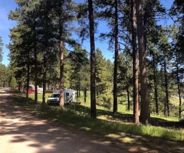 Best Camping in South Dakota: Badlands and Black Hills