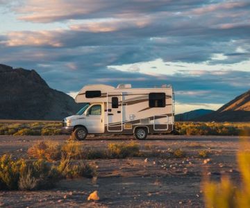 How to Get Internet and Cell Phone Signal While Boondocking - Stay Connected Off the Grid