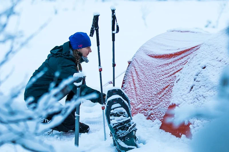 How to Camp in the Snow Safely and Warmly: Tips for Winter Adventures