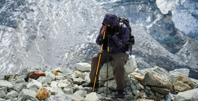 How to Deal with Altitude Sickness: Prevention, Symptoms, and Treatment on the Trail