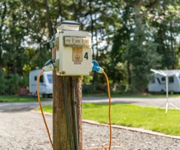 How to Find Campgrounds with Electric Hookups for Your Medical Device