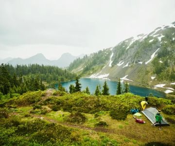 The 10 Most Scenic Camping Locations in the US With Beautiful Mountain Views