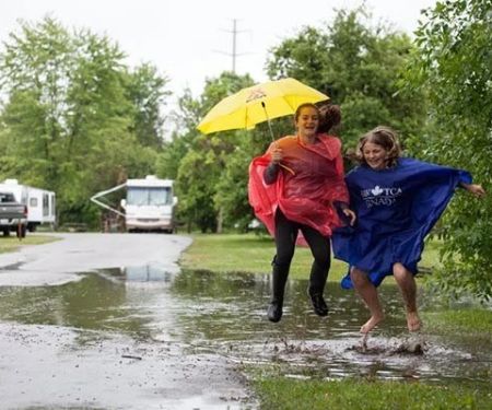 How to Make Your Camping Trip More Comfortable in Bad Weather