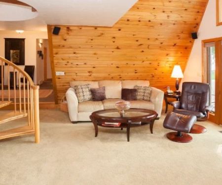 How to Keep Your Camping Cabin Clean and Organized: Expert Tips