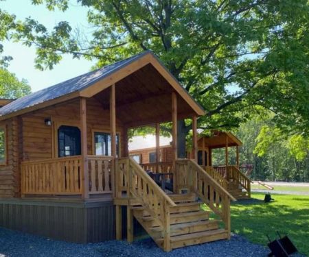 Best Campgrounds with Cabins and Scenic Hiking Trails