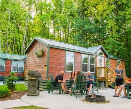 How to Choose a Camping Cabin Based on Trip Length